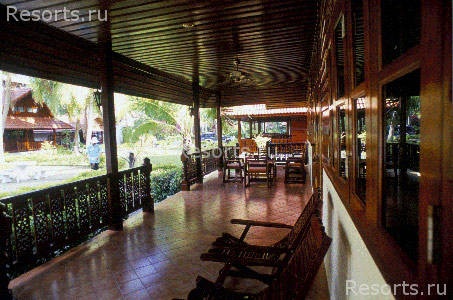 Smile House Resort 10
